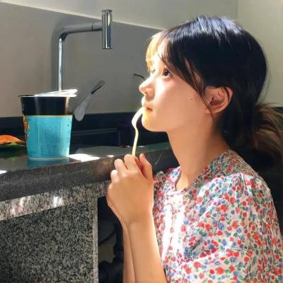 奶奶强盗团